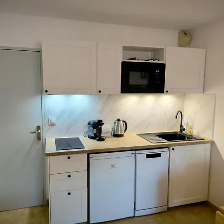 Piscine-clim-parking-plage200m *